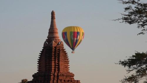 bagan-over-fly